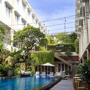 Szálloda Crystalkuta - Bali, Kuta Lombok